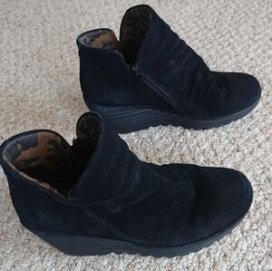 Fly London Shoes Yip black Suede Wedge Ankle Boots Size EU 41 US 10